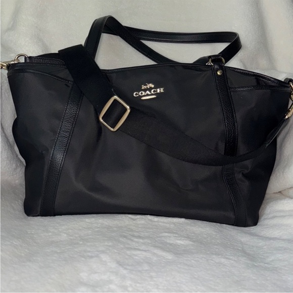 Coach Black Nylon Diaper Bag with Changing Pad *LIKE NEW* - Picture 3 of 15